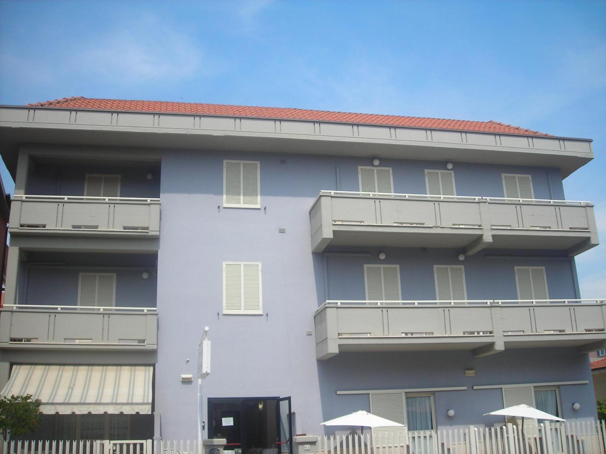 C.A.V. Residenza Prisco Aparthotel Marina di Grosseto Exterior foto